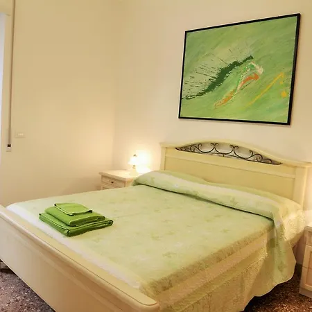 4bros Housegarden 16 *